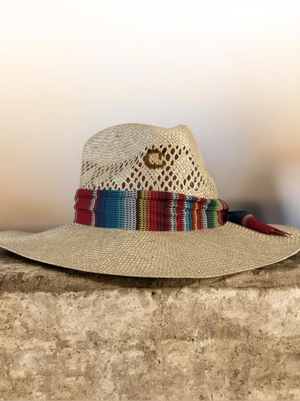 Fiesta Natural Straw Fedora with Neutral Band
Unisex authentic Charlie 1 horse.